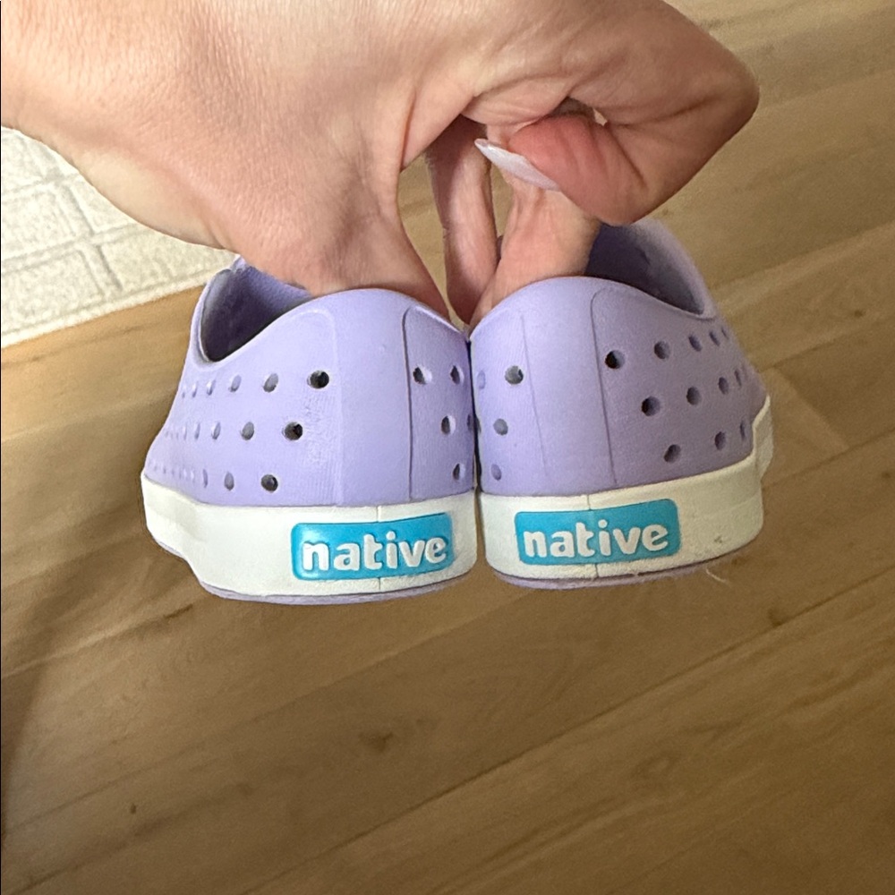 Native Jefferson Low-Top Shoe - Picture 4 of 4